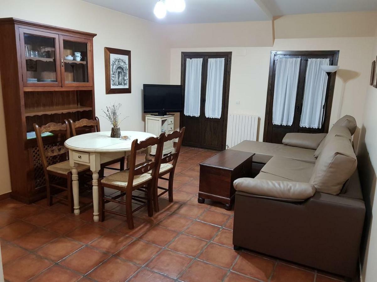 Apartamentos Casa Alcaire Gavin Bagian luar foto
